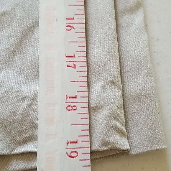 - New PL Embellished Pull-On Capri Pants - Picture 2 of 6